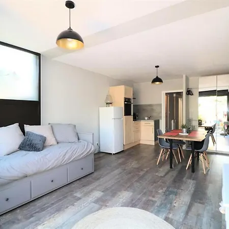 Le Pendwick Iii - Studio Pour 4 Personnes 014 *