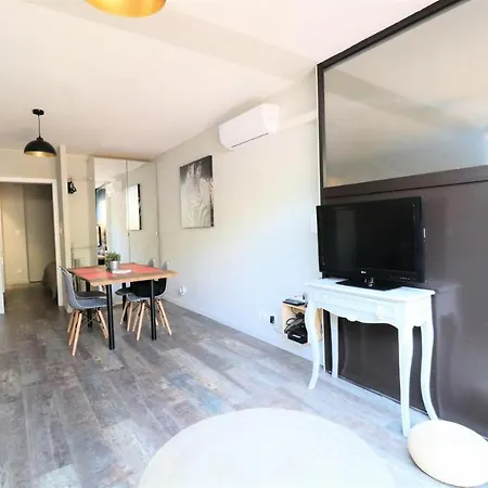Le Pendwick Iii - Studio Pour 4 Personnes 014 Daire Le Grau-du-Roi